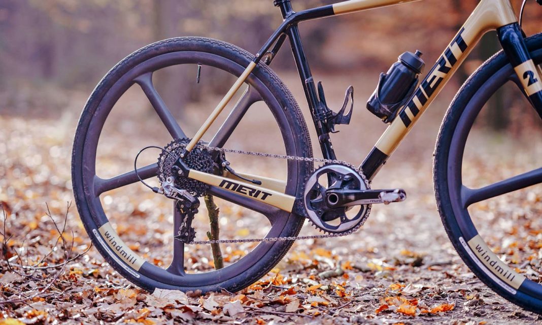 road wheelset for gravel bike